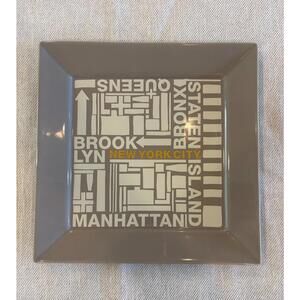 RARE 12" Fishs Eddy NYC 5 Boroughs 12 INCH Square Serving Platters - Pair